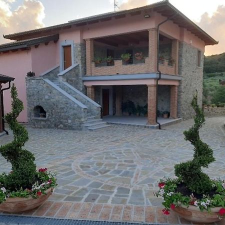 Tenuta Il Giardino Di Eros Albanella Exteriör bild