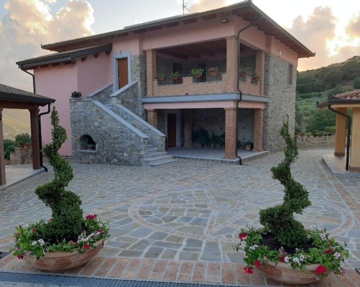 Tenuta Il Giardino Di Eros Albanella Exteriör bild