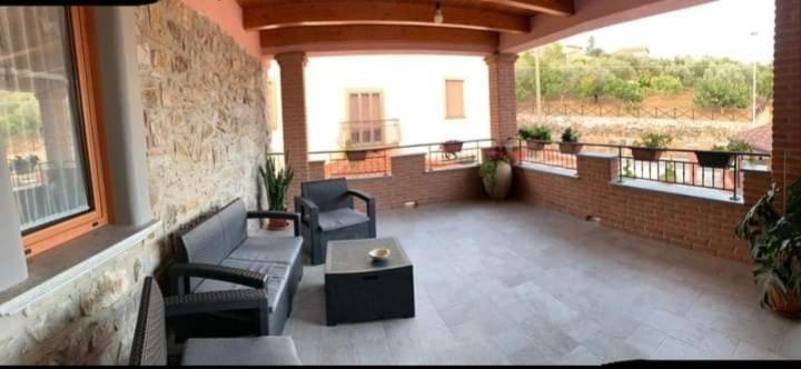 Tenuta Il Giardino Di Eros Albanella Exteriör bild